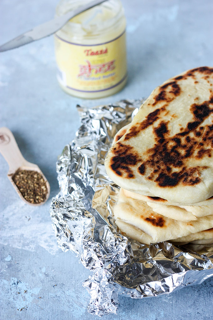 Za'atar Naan Bread - perfect adidtion to a curry www.thehomecookskitchen.com