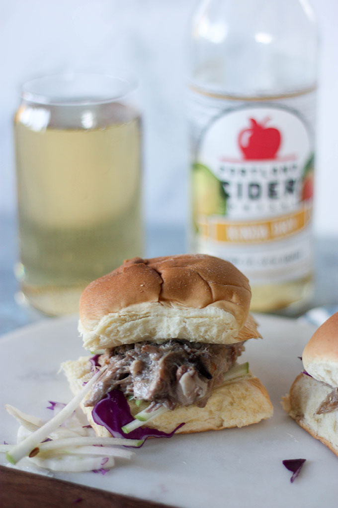 Apple Cider Pulled Pork Sliders www.thehomecookskitchen.com - the perfect mix of apple and spice great for your next game day party!