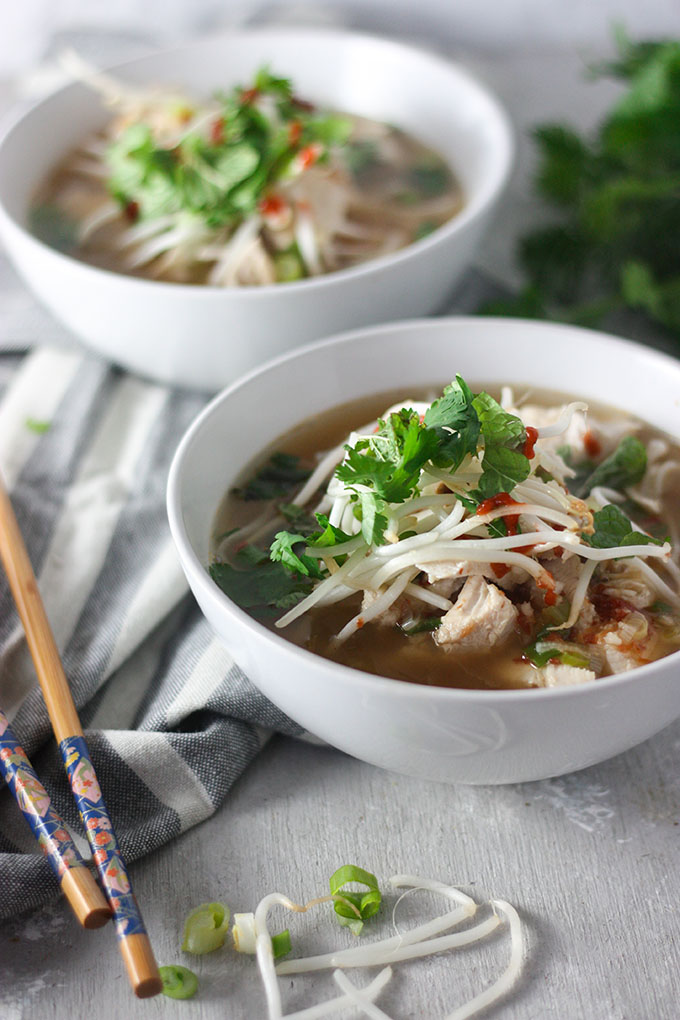 Easy Chicken Pho #chickenmeal #soup #chickenpho www.thehomecookskitchen.com
