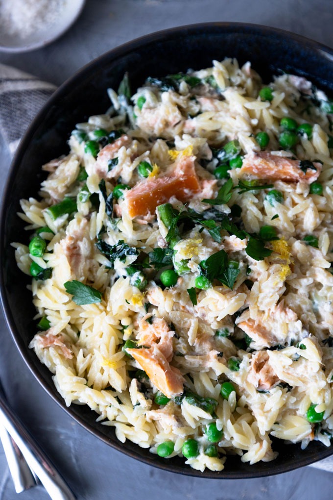 close up smoked salmon pasta