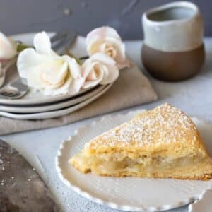 apple shortcake on small white plate